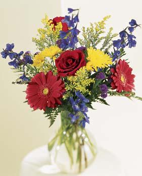 The FTD Summerburst Bouquet