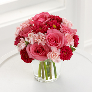 The FTD Precious Heart Bouquet
