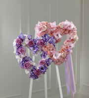 The FTD Hearts Eternal Easel