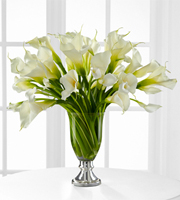 The FTD Musings Luxury Calla Lily Bouquet by Vera Wang