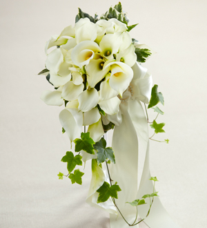 The FTD White Chapel Bouquet