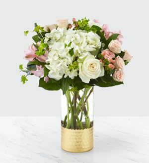 The FTD Simply Gorgeous Bouquet